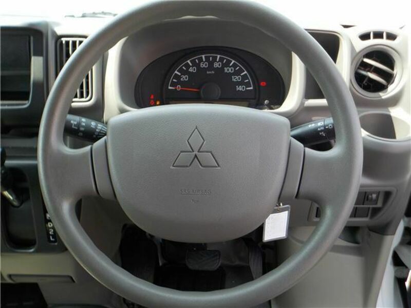 MINICAB VAN-22
