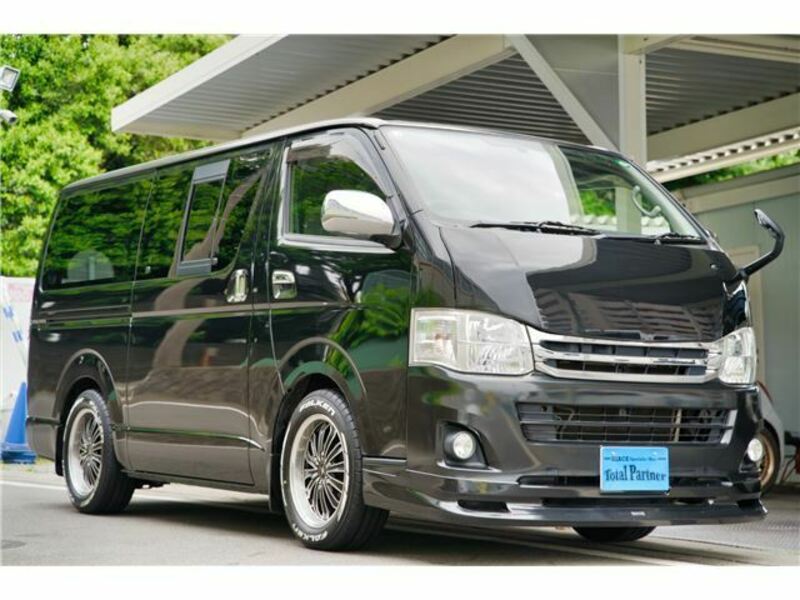 HIACE VAN