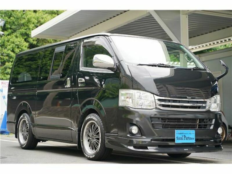 HIACE VAN