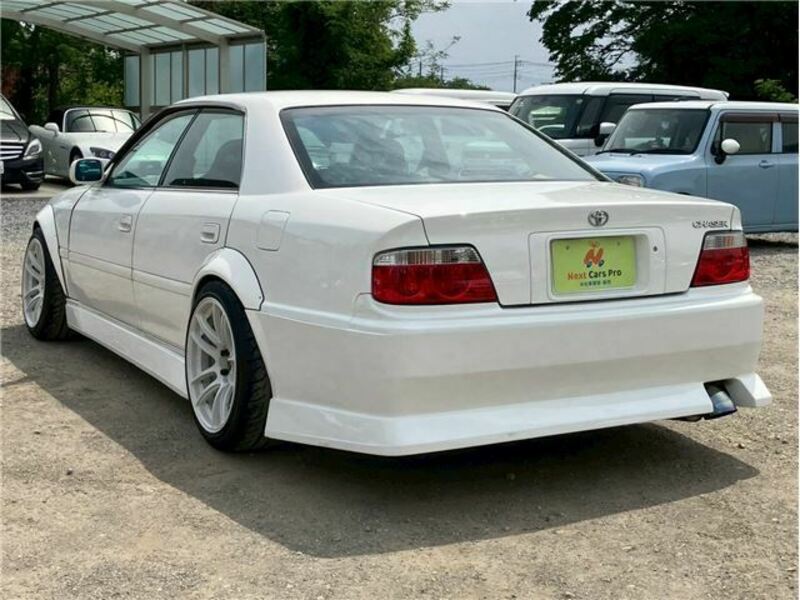 CHASER