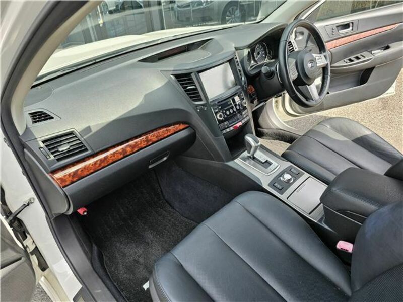 LEGACY B4