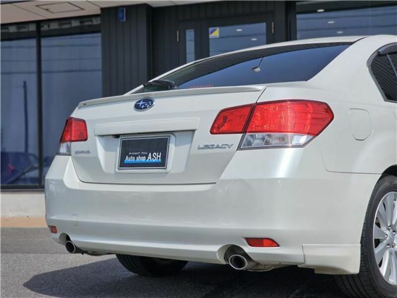 LEGACY B4