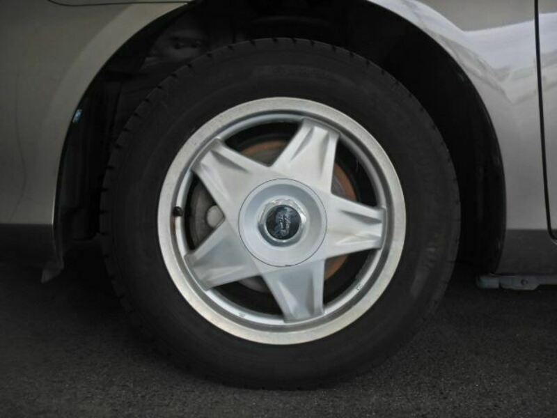 COROLLA FIELDER