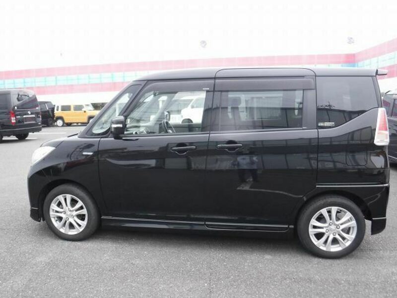 DELICA D2