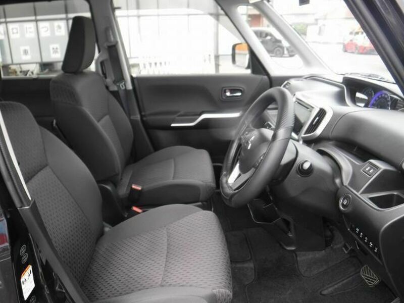 DELICA D2