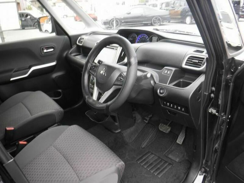 DELICA D2