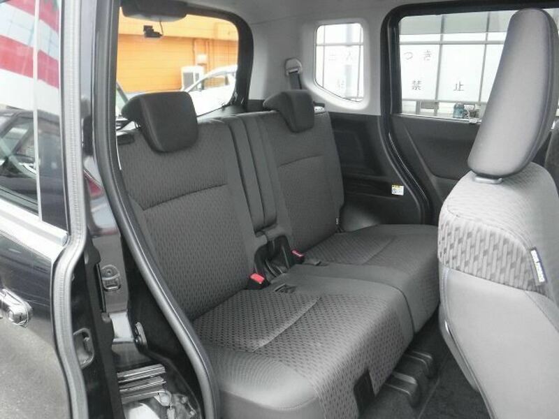 DELICA D2