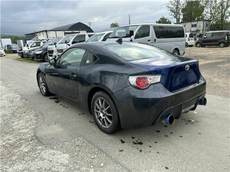 86