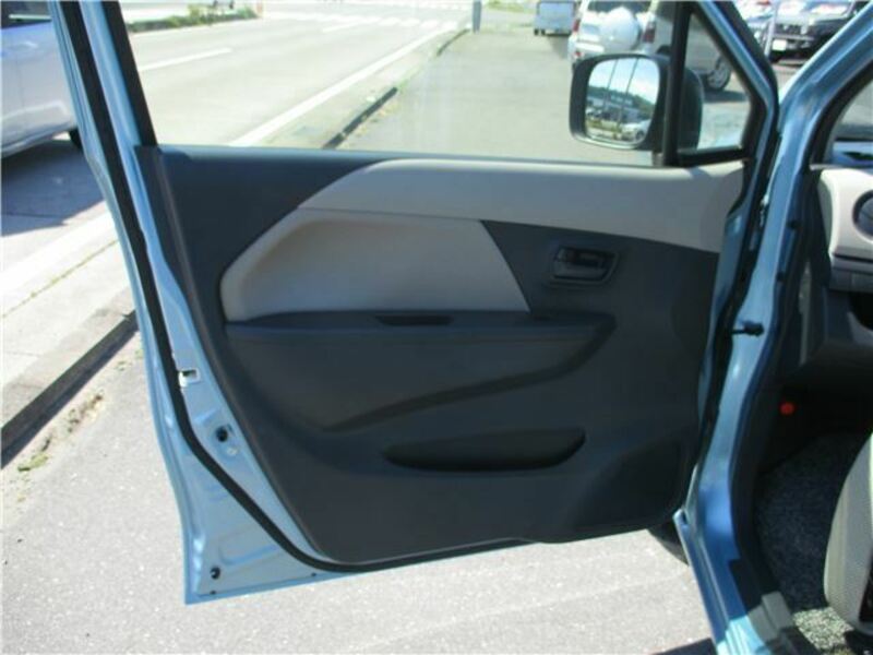 WAGON R-18