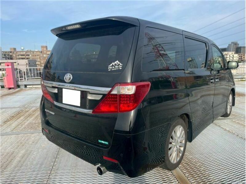 ALPHARD-4