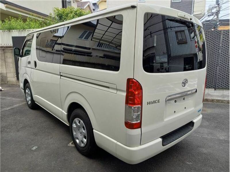 HIACE VAN
