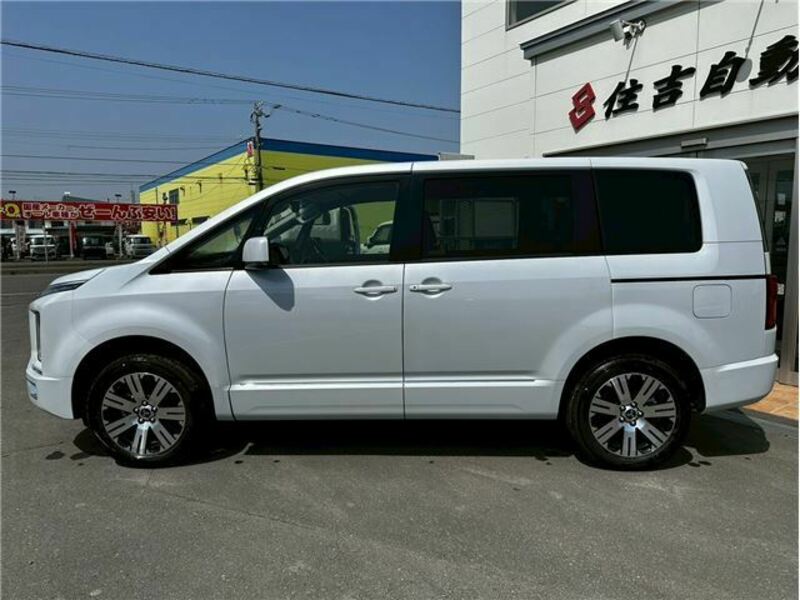 DELICA D5