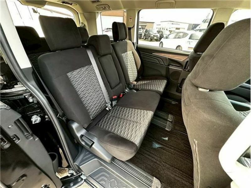 DELICA D5