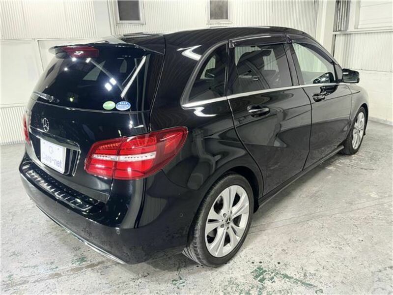 B-CLASS