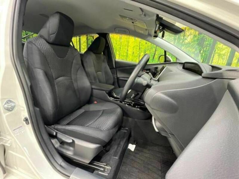 PRIUS-7