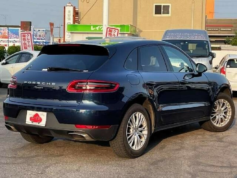 MACAN-2