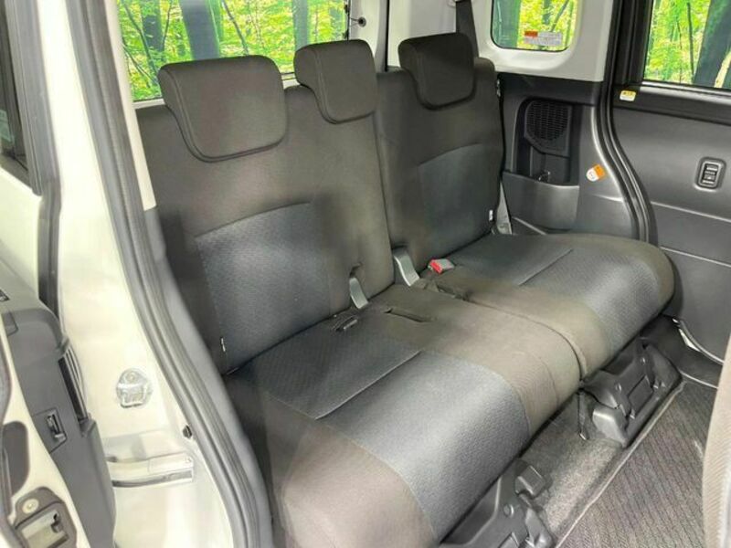ROOMY-8