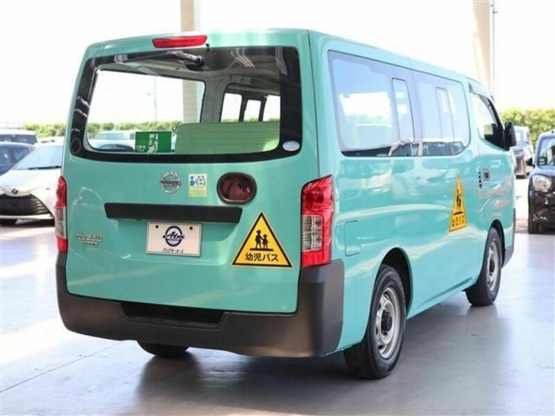 NV350 CARAVAN WAGON-4