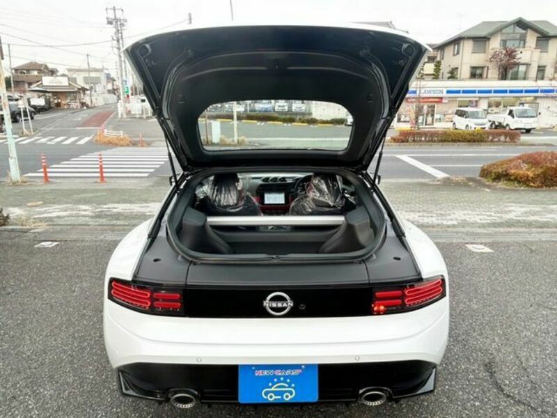 FAIRLADY Z-22