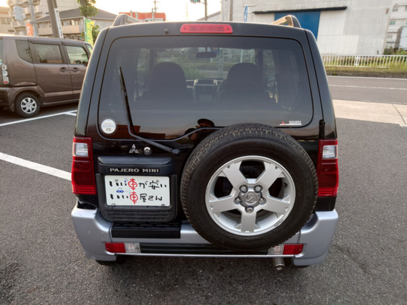 PAJERO MINI