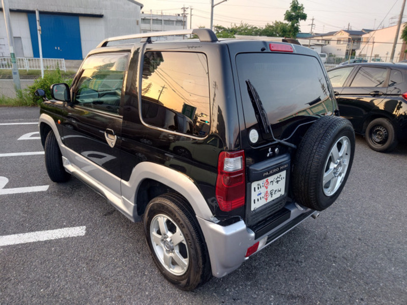 PAJERO MINI