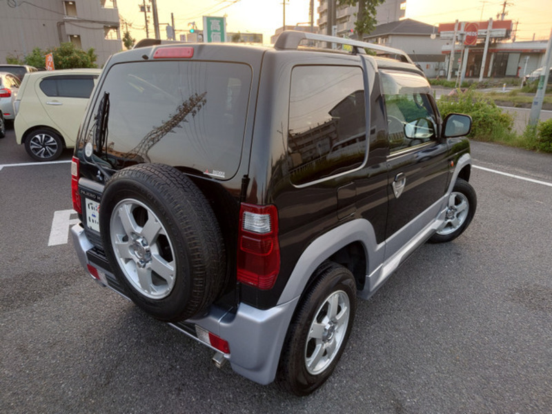PAJERO MINI