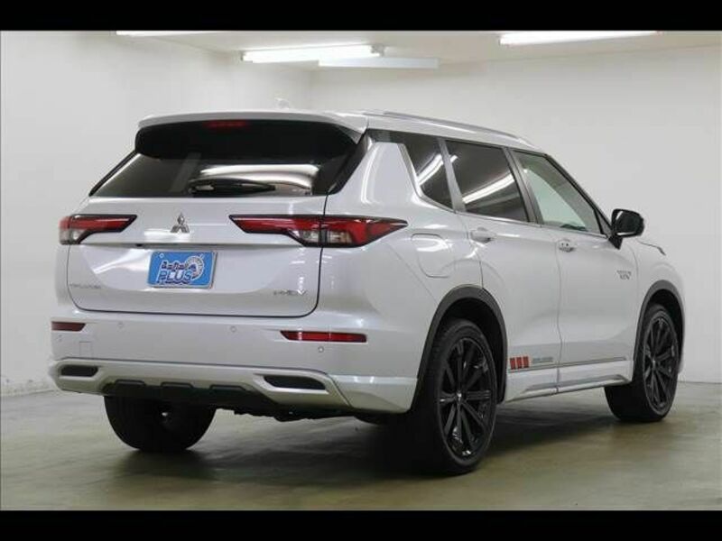 OUTLANDER PHEV