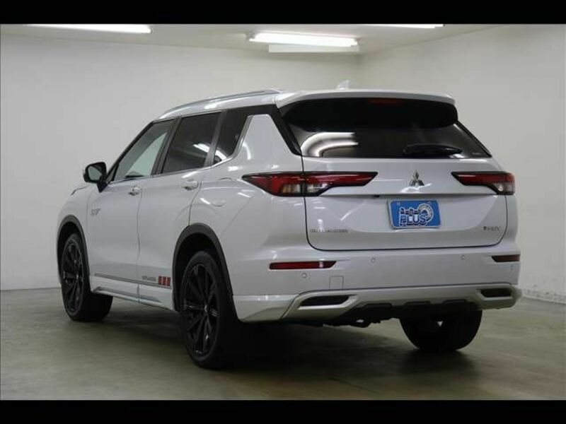 OUTLANDER PHEV