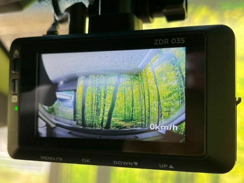 FIT HYBRID-5