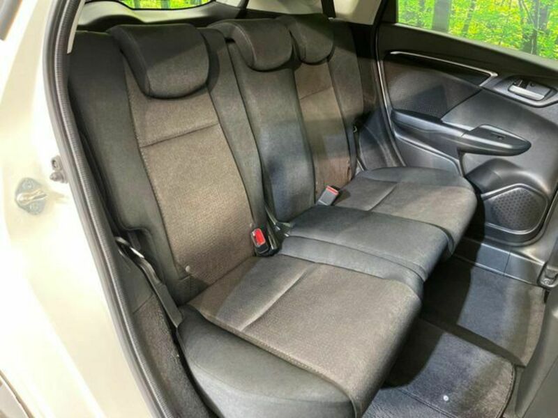 FIT HYBRID-8