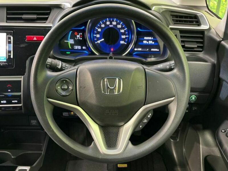 FIT HYBRID-10