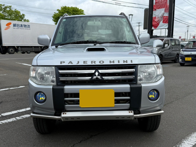 PAJERO MINI