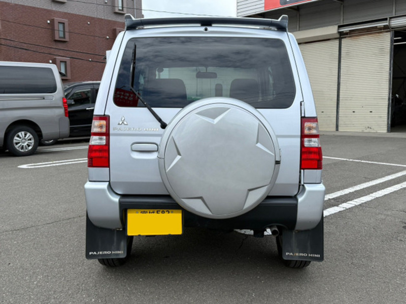 PAJERO MINI