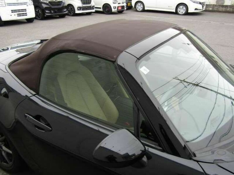 ROADSTER