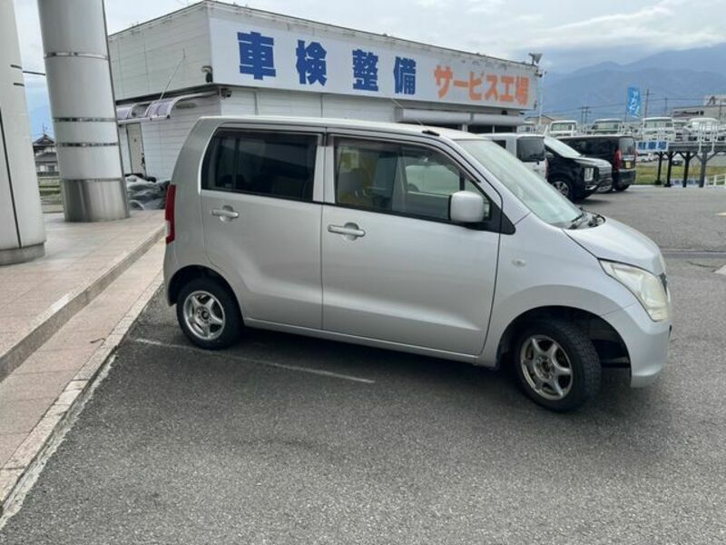 WAGON R