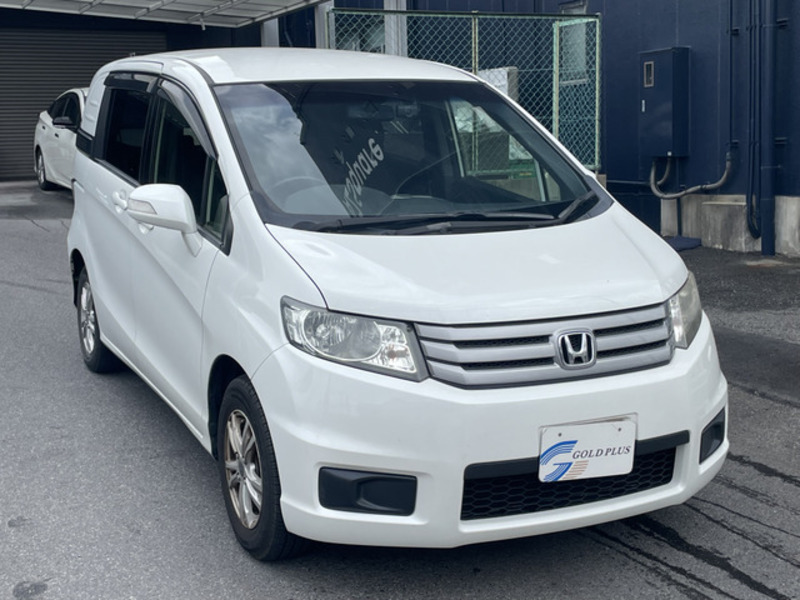 HONDA FREED SPIKE