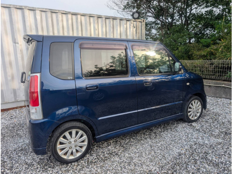 WAGON R-7