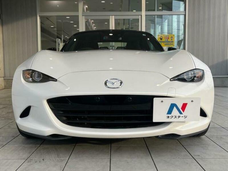 ROADSTER