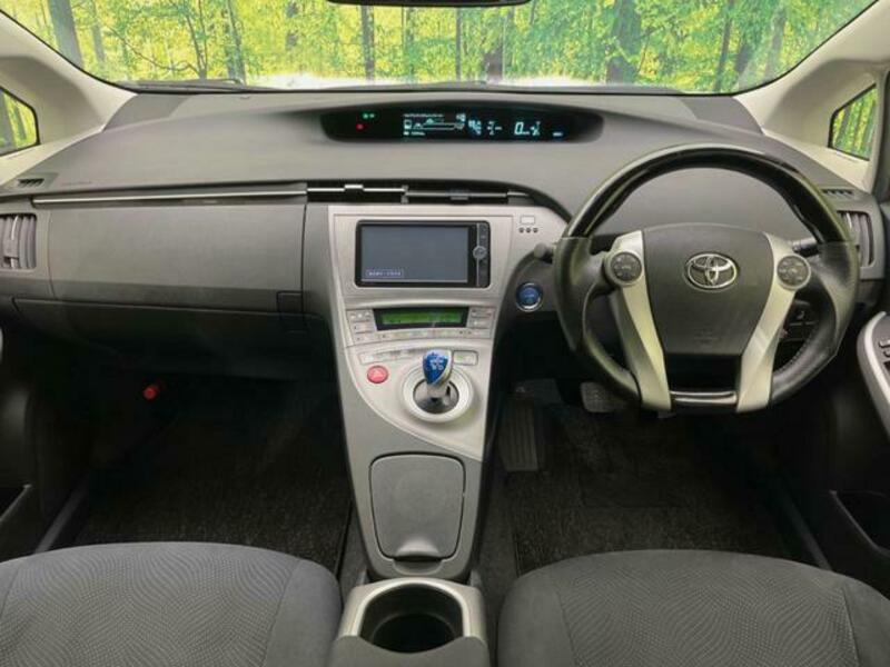 PRIUS-1