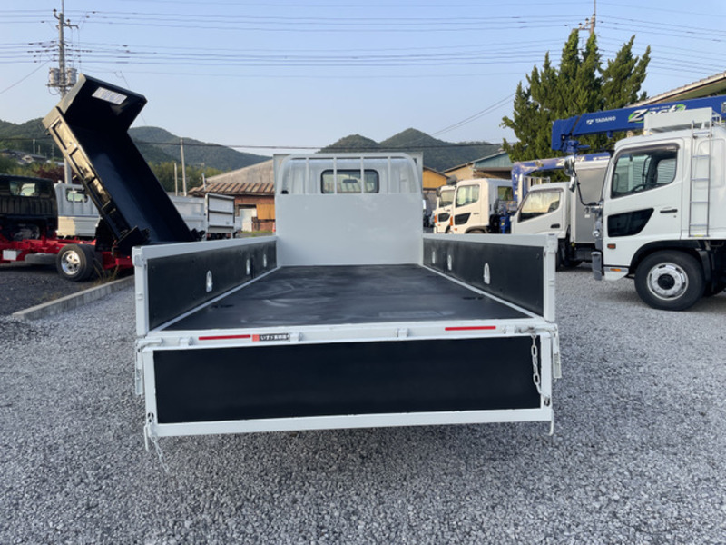 ELF-8
