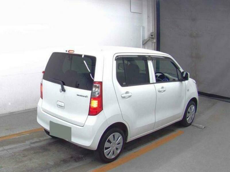 WAGON R
