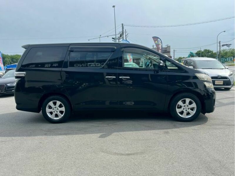 VELLFIRE