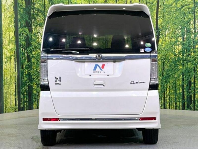 N BOX CUSTOM