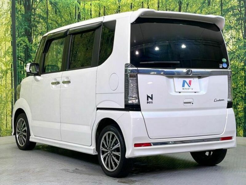 N BOX CUSTOM