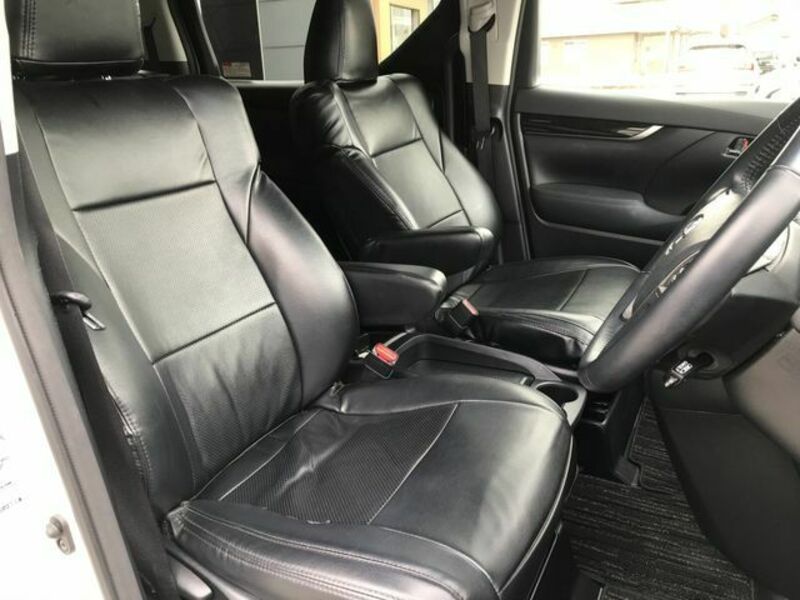 VELLFIRE-10