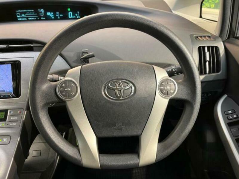 PRIUS-10