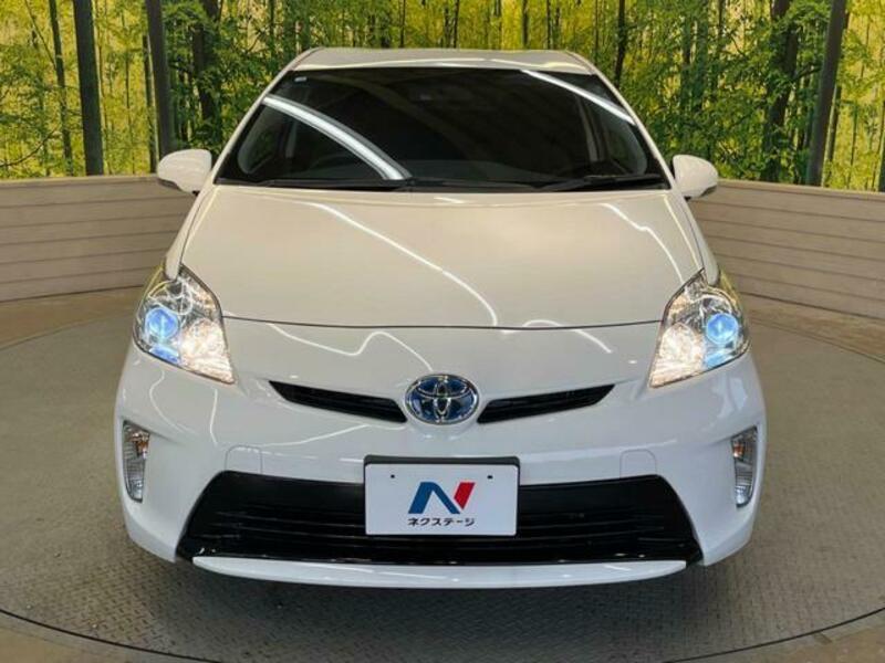 PRIUS-13