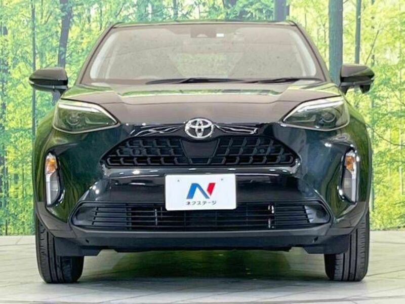 YARIS CROSS
