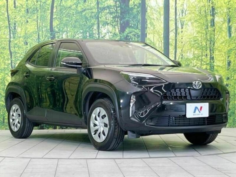 YARIS CROSS