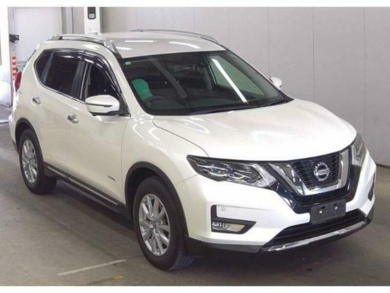 X-TRAIL